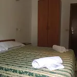 Primavera Готель Санремо