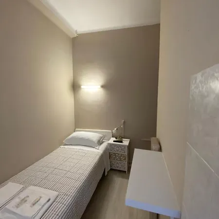 Primavera Hotel