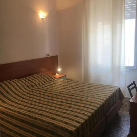 Primavera Hotel