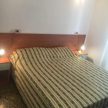 Hotel Primavera *